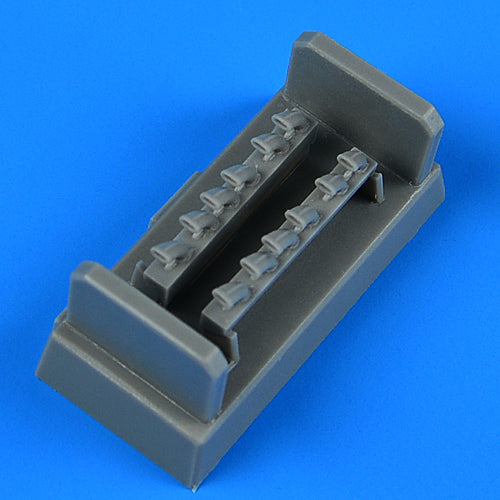 Quickboost (by Aires) 72680 1:72 Focke-Wulf Fw-190D-9 exhaust