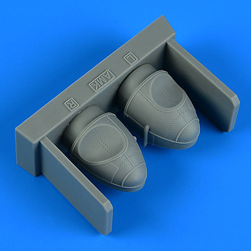 Quickboost (by Aires) 49053 1:48 Mil Mi-8MT/Mi-17 correction of fuel tank back