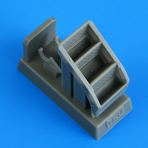 Quickboost (by Aires) 49056 1:48 Mil Mi-8MT/Mi-17 entry stairs