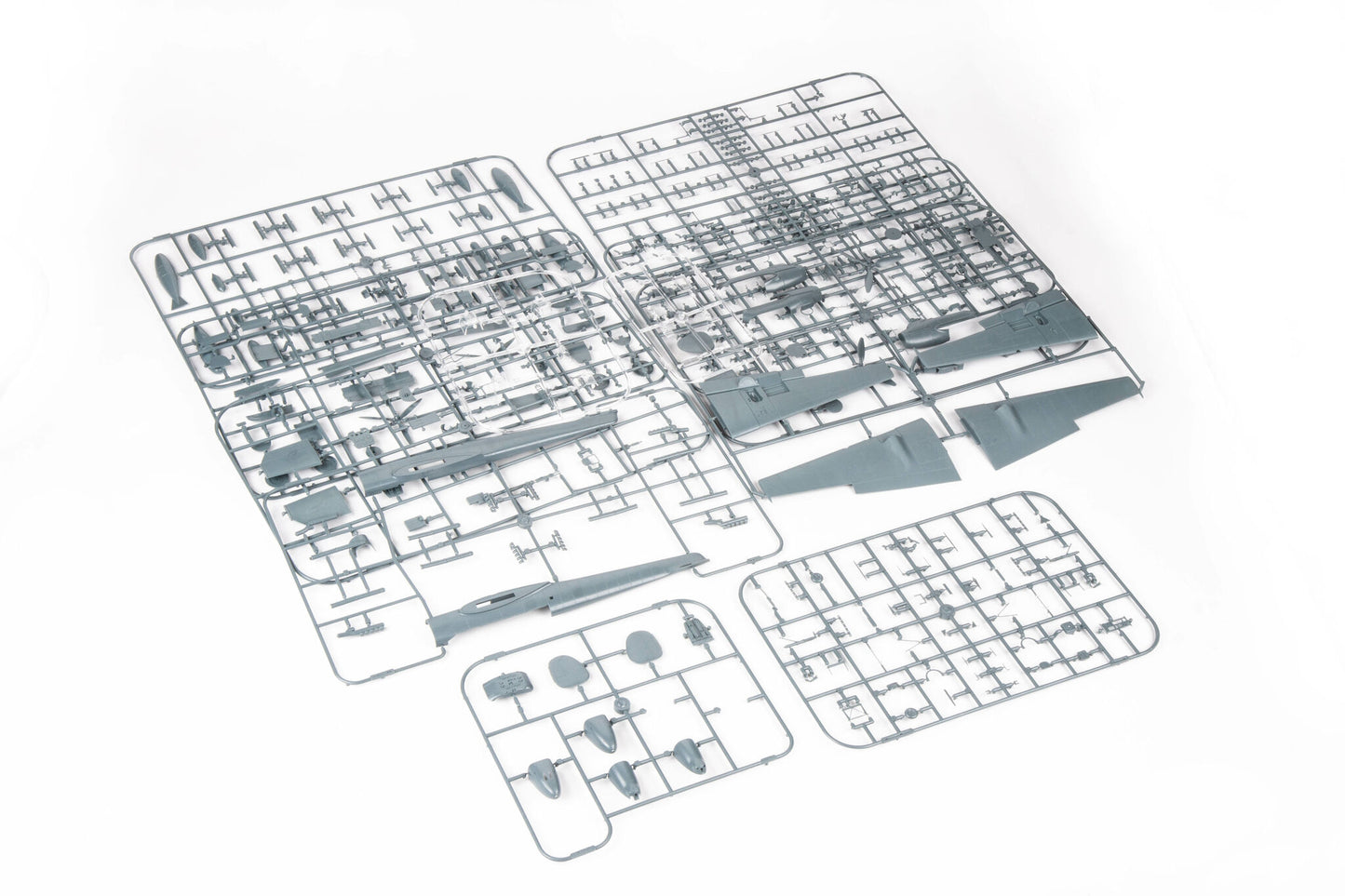 Eduard kits 8405 1:48 Messerschmitt Bf-110G-4 Weekend edition