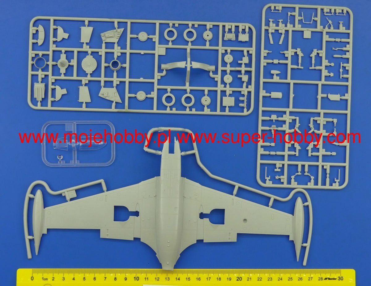 Mikro-Mir 48-020 1:48 de Havilland DH.112 Venom FB.4 (Not FB.50 (FB.1) as illustrated on the Box)