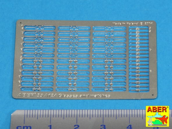 Aber 35A124 1:35 Glasses & Wrist Watches