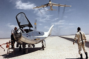 Anigrand Craftswork 2014 1:72 Northrop HL-10 The fastest Lifting body.