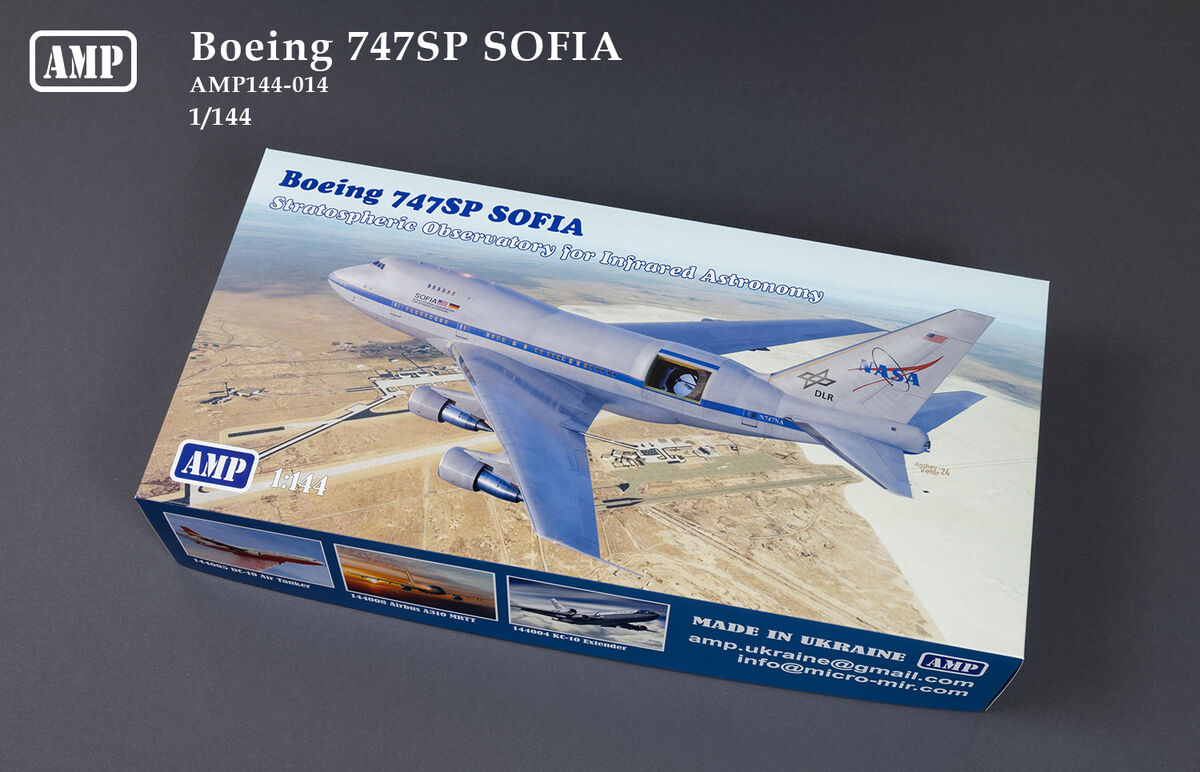 AMP 144014 1:144 Boeing 747 Airborne Telescope SOFIA