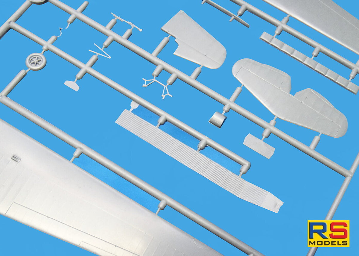 RS Models 94033 1:72 DFS-230 with take-off Rockets	1 decal version for Luftwaffe	RP+PE