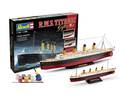 Revell 05727 1:1200 & 1:700 R.M.S Titanic Gift Set