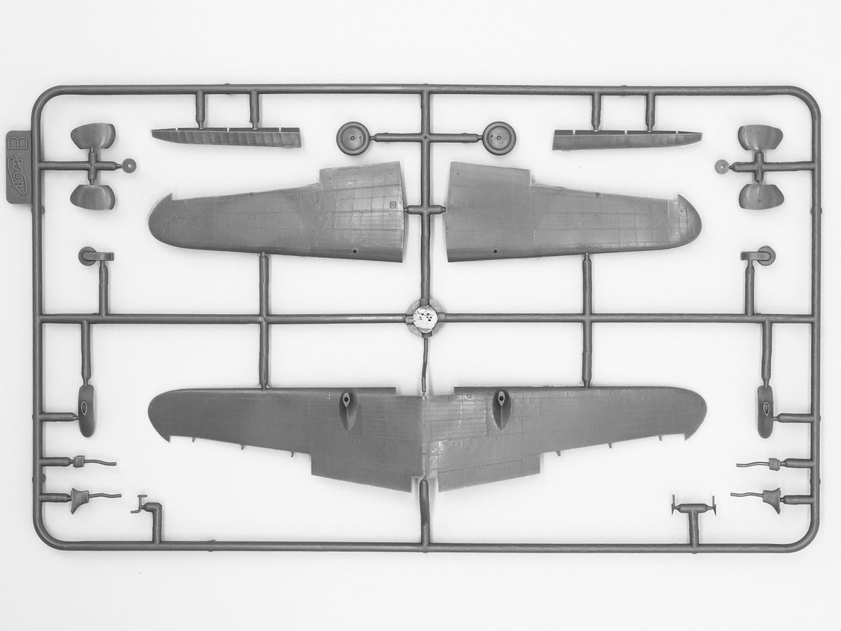 ICM DS7208 1:72 The Air Battle over Khalkhin-Gol. Includes Polikarpov I-16 Type 18, I-153 Chaika and Nakajima Ki-27a
