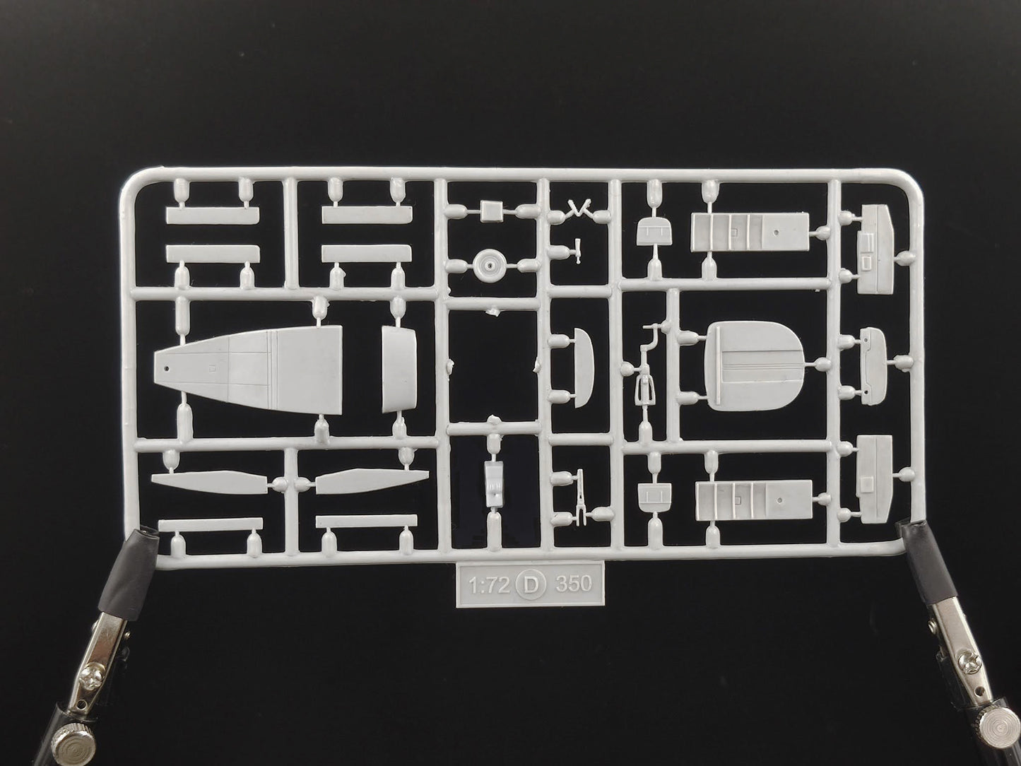 A & A Models 7226 1:72 Beechcraft 350 'Super King Air'