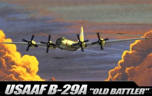 Academy 12517 1:72 Boeing B-29A Superfortress USAAF 'Old Battler'