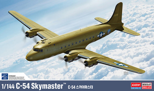 Academy 12652 1:144 Douglas C-54 Skymaster Transport Aircraft