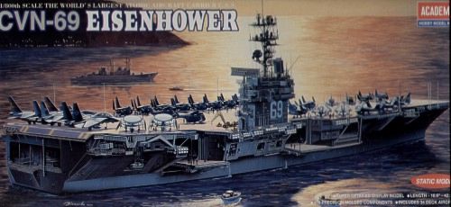 Academy 14212 1:800 USS Eisenhower CVN-69