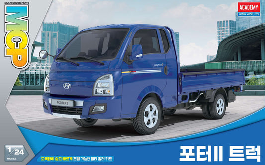 Academy 15144 1:24 Hyundai Porter II Cargo Truck