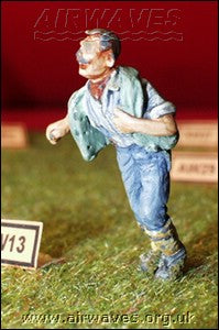 Airwaves AE13 1:48 WWII RAF Pilot + Mae West (Unpainted)