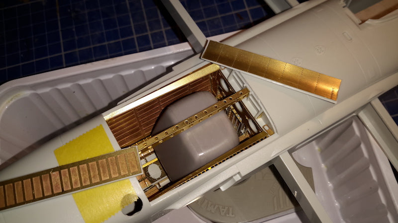 Aims 32P001 1:32 Junkers Ju-88 additional fuel tank field conversion to the rear bomb bay