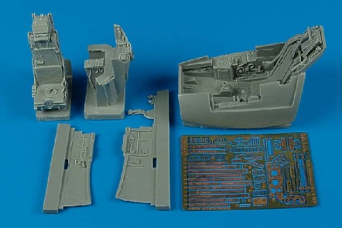 Aires 2108 1:32 BAC/EE Lightning F.1A/F.3 Cockpit Set