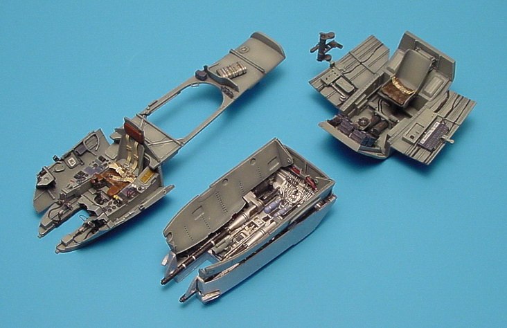 Aires 4159 1:48 Messerschmitt Me-410A-1 Gun Bay and Cockpit Set