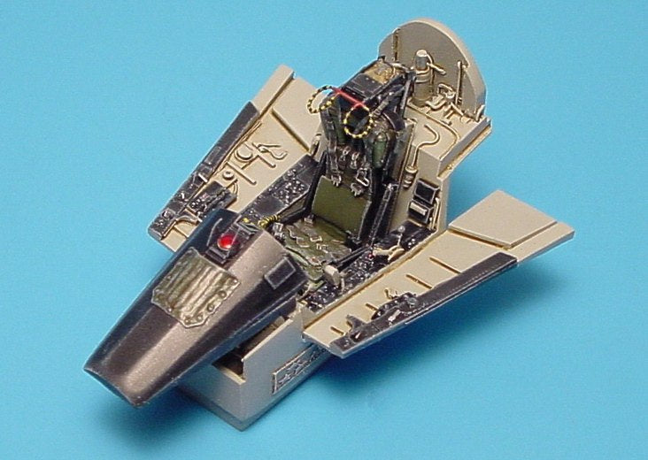 Aires 4168 1:48 Vought F-8E Crusader Cockpit Set