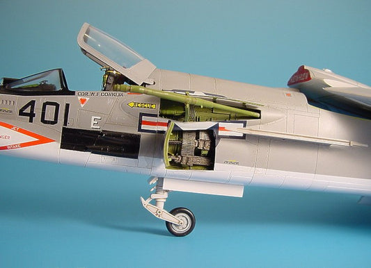 Aires 4175 1:48 Vought F-8E Crusader Gun Bay