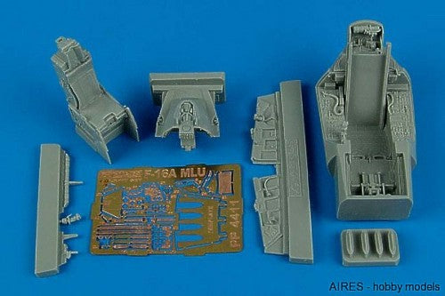 Aires 4411 1:48 General-Dynamics F-16A MLU Falcon Cockpit Set