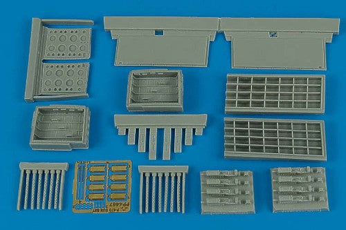 Aires 4467 1:48 Republic P-47D Thunderbolt Gun Bay