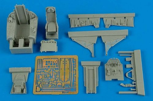 Aires 4568 1:48 North-American F-100C Super Sabre - Early Cockpit Set