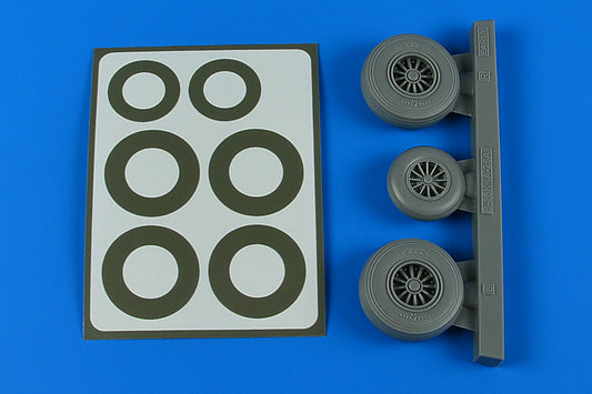 Aires 4858 1:48 Douglas B-26K Invader Wheels & Paint Masks - Early