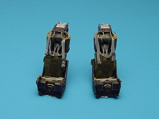 Aires 7086 1:72 Martin-Baker Mk.H7 Seats x 2 with Etched Handles and Belts