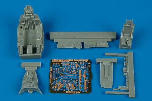 Aires 7239 1:72 Republic F-105D Thunderchief Cockpit Set