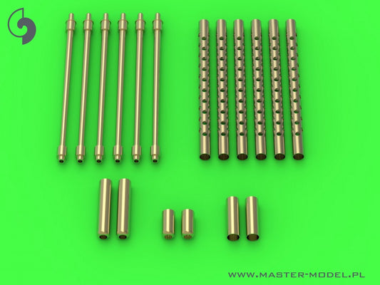 Master 24-019 1:24 F6F-5 Hellcat - late armament (covered .50 cal Browning barrels)