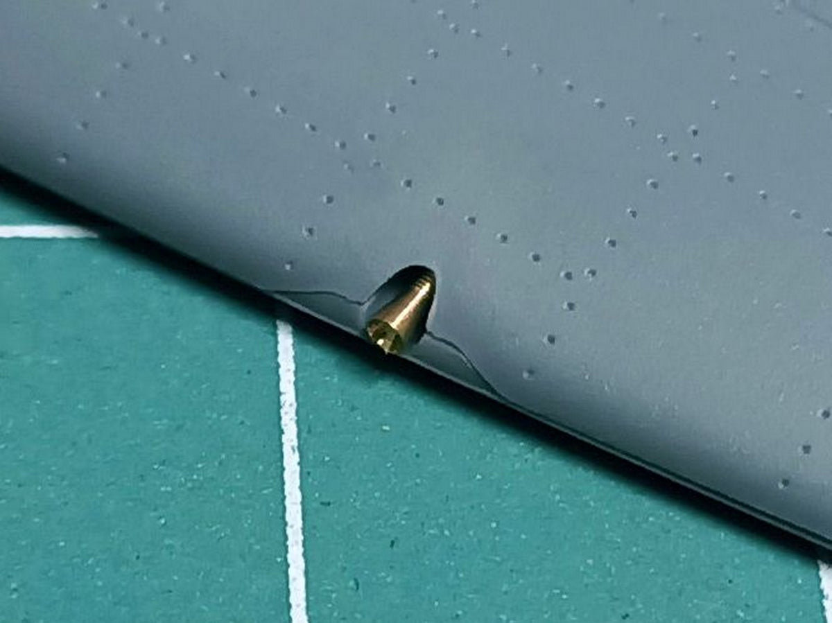 Master AM-48-163 1:48 Supermarine Spitfire Mk.I early - Browning .303 with flash hider barrel tips and early gunsight