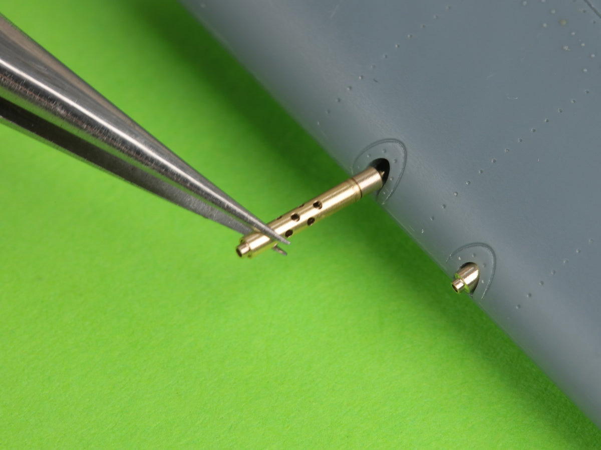 Master AM-48-169 1:48 F4F-3 Wildcat LATE - .50 Browning gun barrels with round holes & Pitot Tube