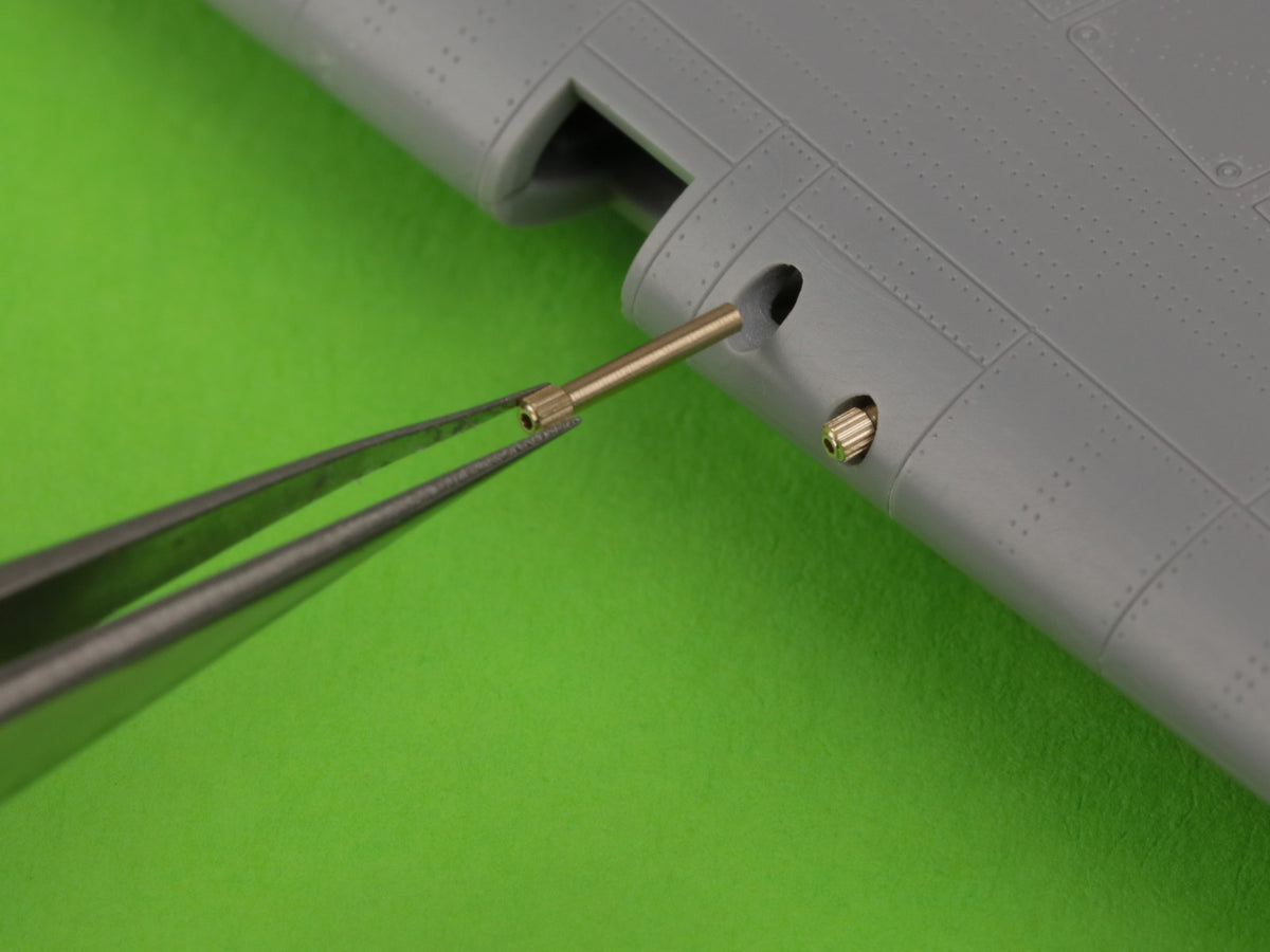 Master AM-48-172 1:48 Hawker Hurricane Mk.IIb - Browning .303 cal barrel tips & bead sight mount