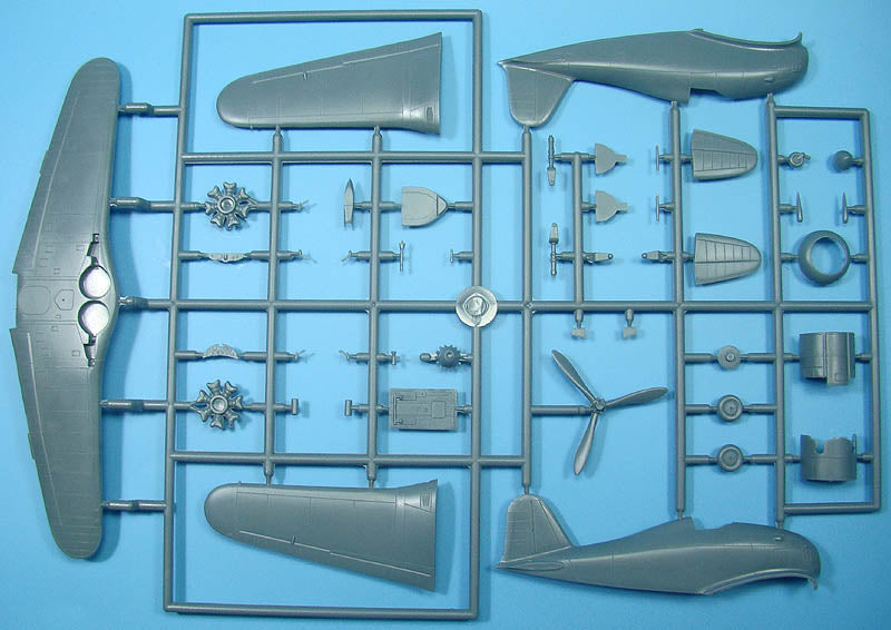 AML 72027 1:72 Fiat G.50 Finnish version with resin skis and injection canopy. Plastic parts from FLY