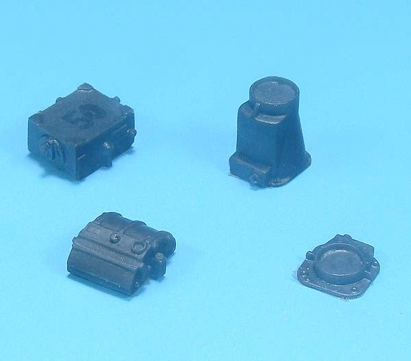 AML A72081 1:72 Luftwaffe Camera RB 50/30 for Messerschmitt Bf-110 & Focke-Wulf Fw-189
