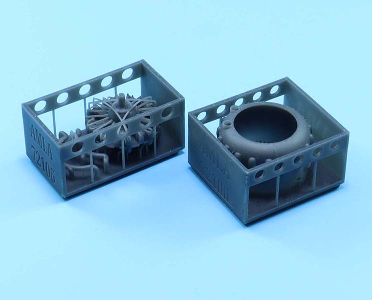 AML A72106 1:72 Henschel Hs-123 engine