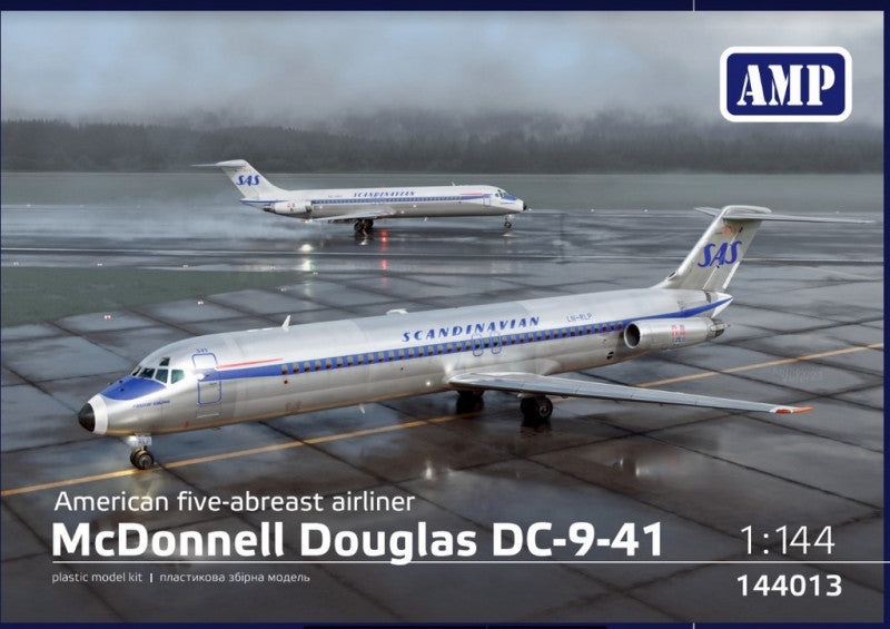 AMP 144013 1:144 McDonnell-Douglas DC-9-41 (Scandinavian Airlines)