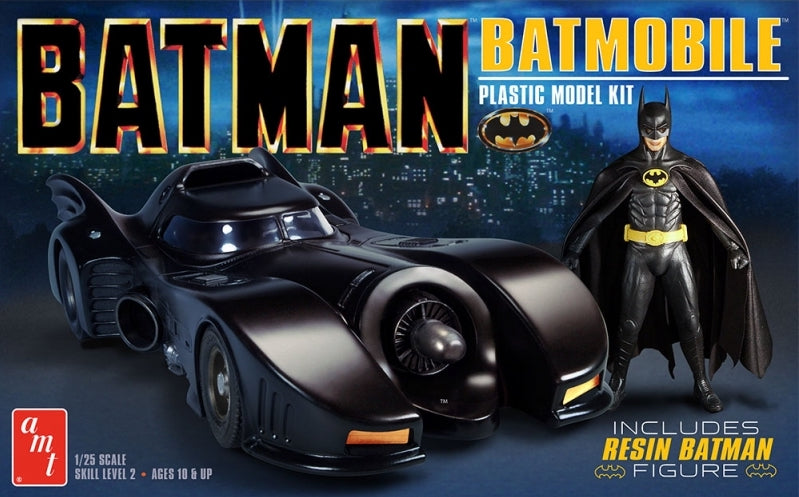 AMT 1107 1:25 1989 Batmobile with Resin Batman Figure