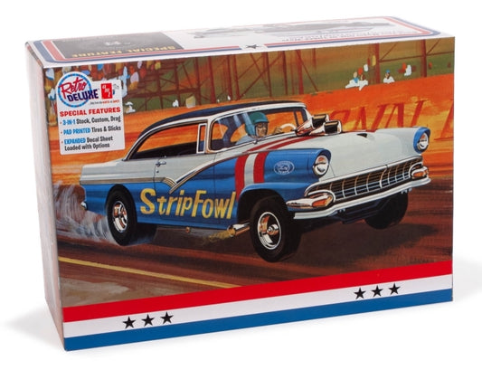 AMT 1308 1:25 1956 Ford Victoria Hardtop