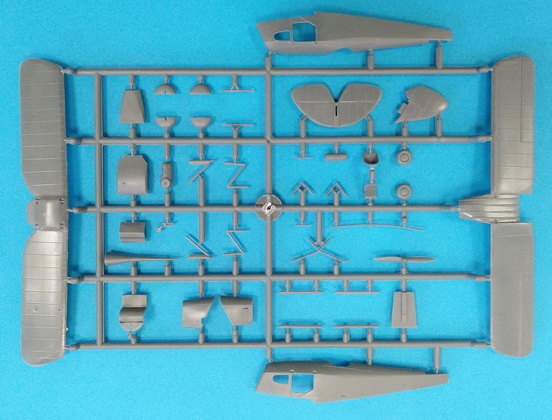 AVI Models 72-009 1:72 Gasuden KR-1 with Resin Parts