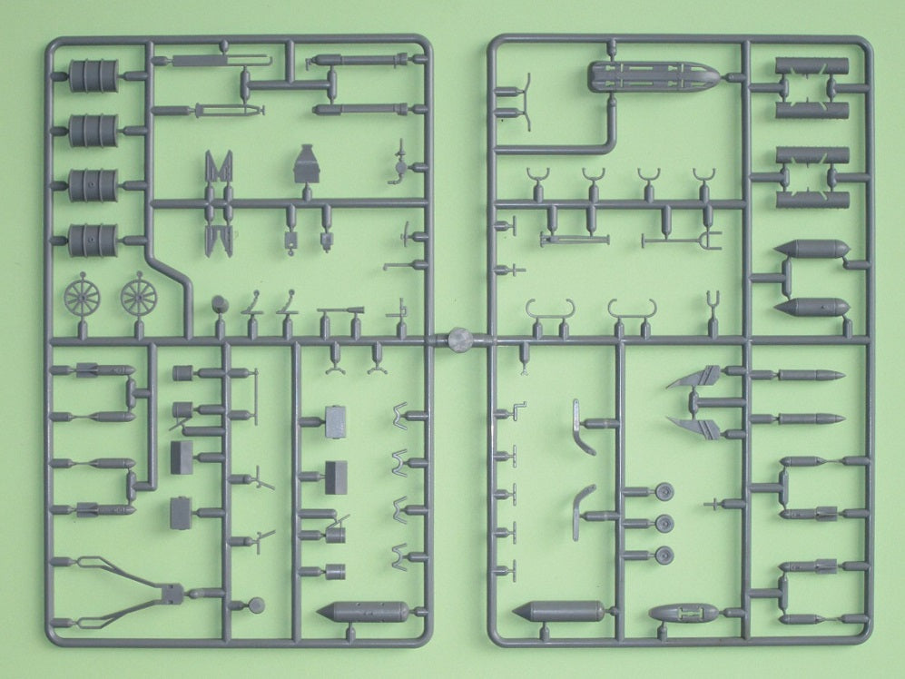 AZ Model AZ 7860 1:72 German Luftwaffe Weapons set and Accessories