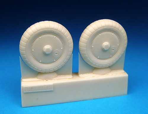Barracuda Studios BCR32070 1:32 Messerschitt Bf-109G Wheels - Ribbed Hub Ribbed Tyre