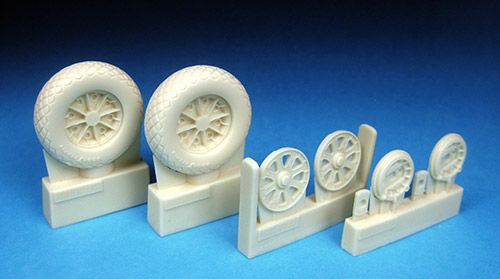 Barracuda Studios BCR32119 1:32 Vought Corsair Grumman Hellcat Wheels - Diamond Tread