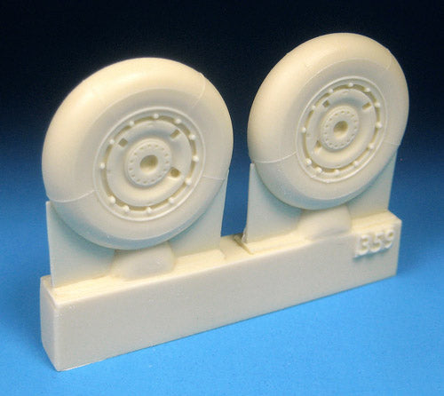 Barracuda Studios BCR32359 1:32 Fw 190A-6 thru A-9, F, D Mainwheels - Smooth