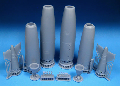 Barracuda Studios BCR32477 1:32 Douglas A-4 Skyhawk 300 Gallon Drop Tanks