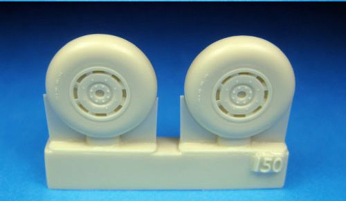 Barracuda Studios BCR48150 1:48 Hawker Tempest Mainwheels - Smooth Tread