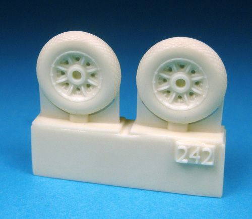 Barracuda Studios BCR48242 1:48 Grumman F8F-1 Bearcat Mainwheels