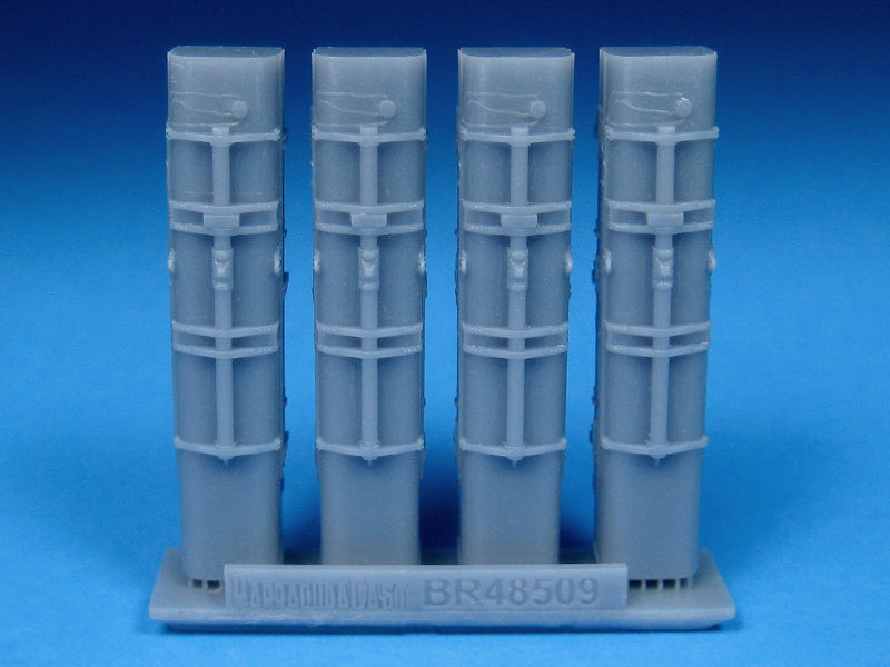 Barracuda Studios BR48509 1:48 RAF Small Bomb Containers - Incendiary Sticks. This set contains eight highly detailed and accurate 3D-printed 250 pound small bomb containers. They are loaded with 4 lb. incendiary stick bombs, as fitted to many RAF bombers