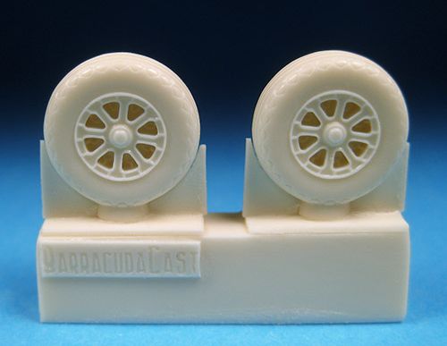 Barracuda Studios BCR72102 1:72 Vought Corsair, Grumman Hellcat Wheels - Postwar Tread