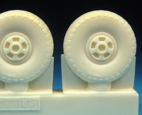 Barracuda Studios BCR72248 1:72 Bristol Beaufighter Mk.X Early Wheels - Treaded