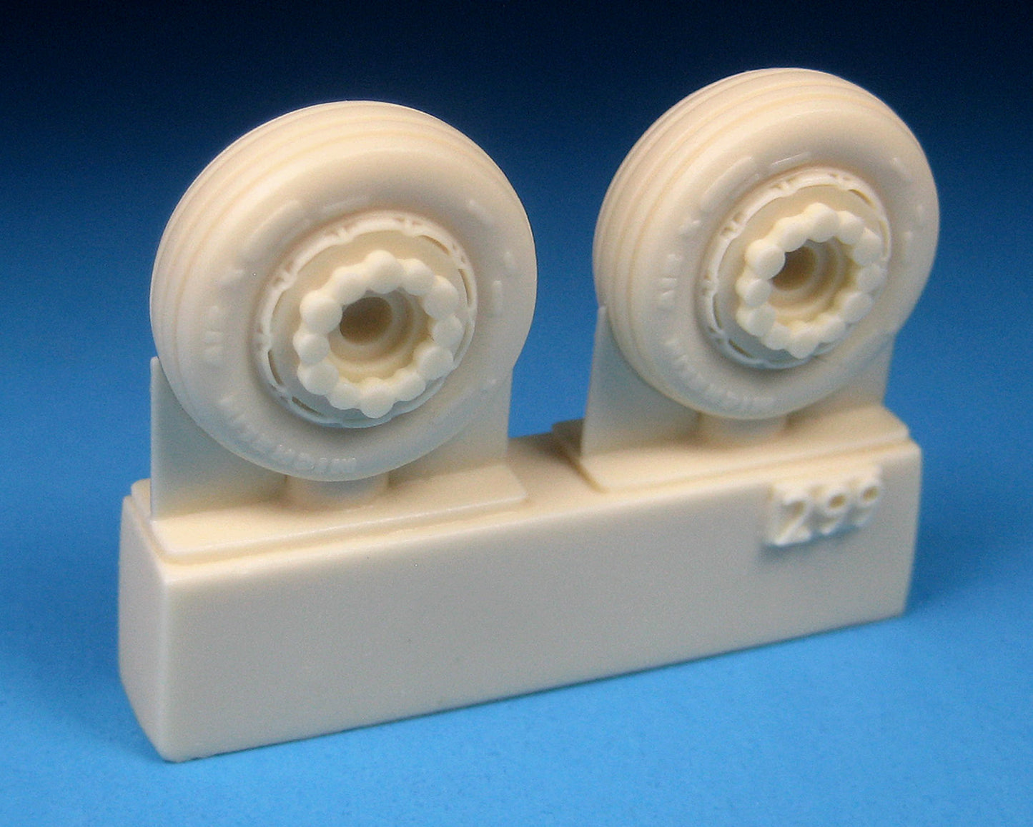 Barracuda Studios BCR72299 1:72 B-1B Main and Nose Wheel Set